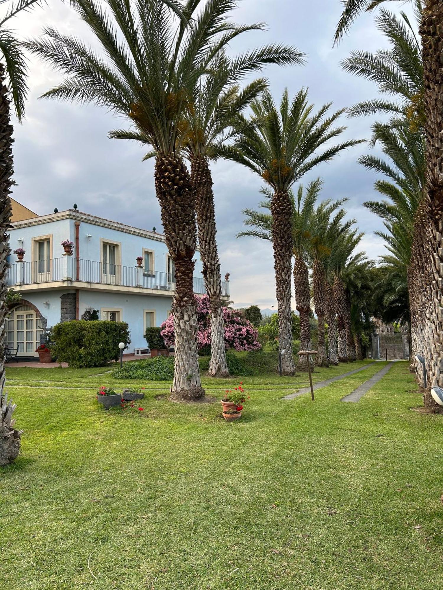 Resort Torre Archirafi *